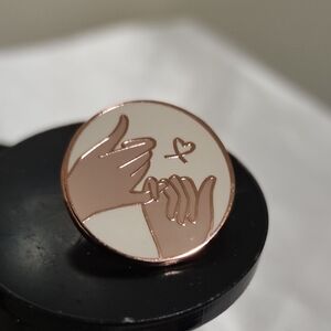 4x Splosh Enamel Pinky Promise Friends Keepsake Pin